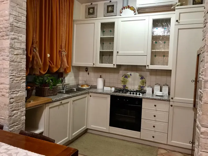 Cucina Semplice ed Elegante — dettaglio 1